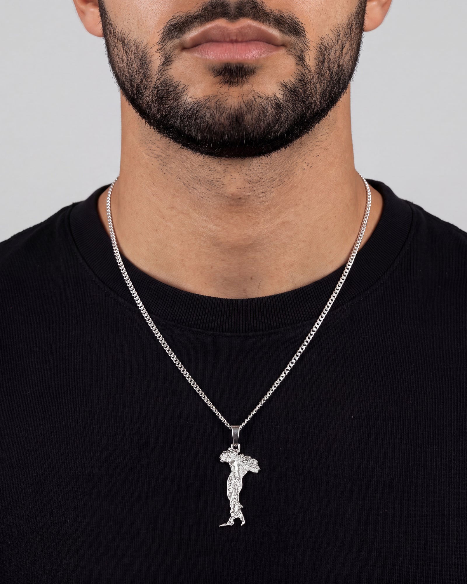 Pendentif Italie porté